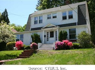 220 Broadway, Norwich, CT 06360
