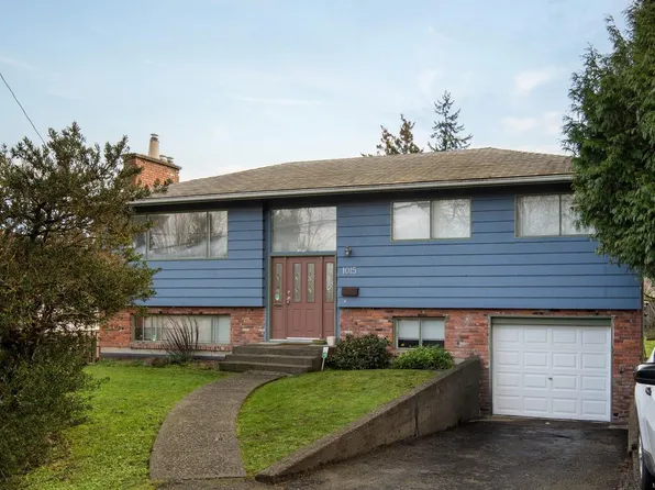 1015 Kenneth St, Saanich, BC V8X 3J3