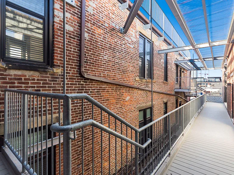218 E Main St #3-F — Photo 19