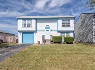 2264 Autumn Village Ct, Columbus, OH 43223