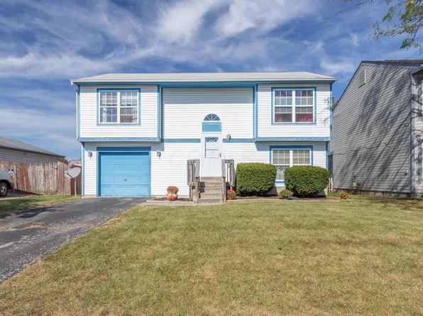 2264 Autumn Village Ct, Columbus, OH 43223