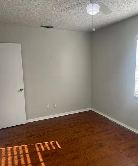 1405 W Deleon St #B — Photo 15