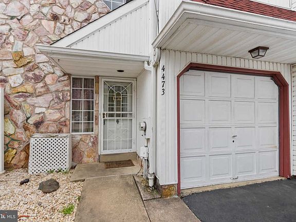 2nd image of 4473 Ernie Davis Cir