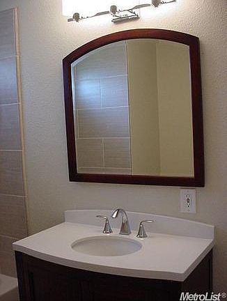 5th image of 4100 Greenview Dr