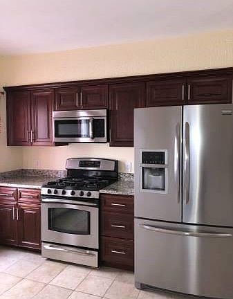 3rd image of 267-269 Prospect St