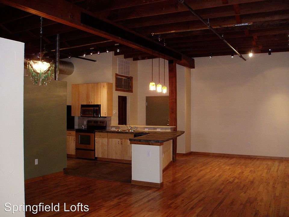2nd image of 509 W Olive St