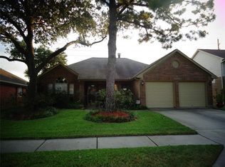 19715 Kilborne Park Ln, Spring, TX 77379