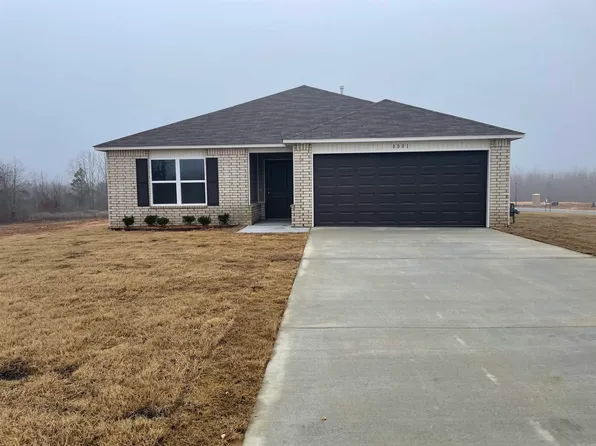 8001 White Spruce Trl, Bauxite, AR 72011