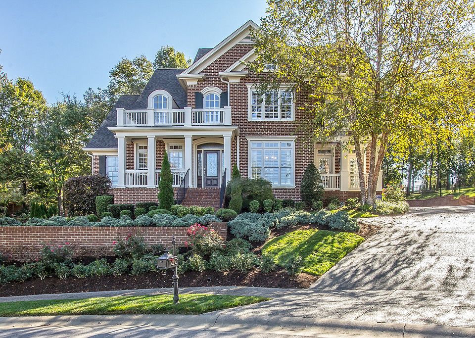 1st image of 325 Canton Stone Dr