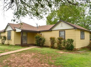 1208 S Grand St, Ninnekah, OK 73067