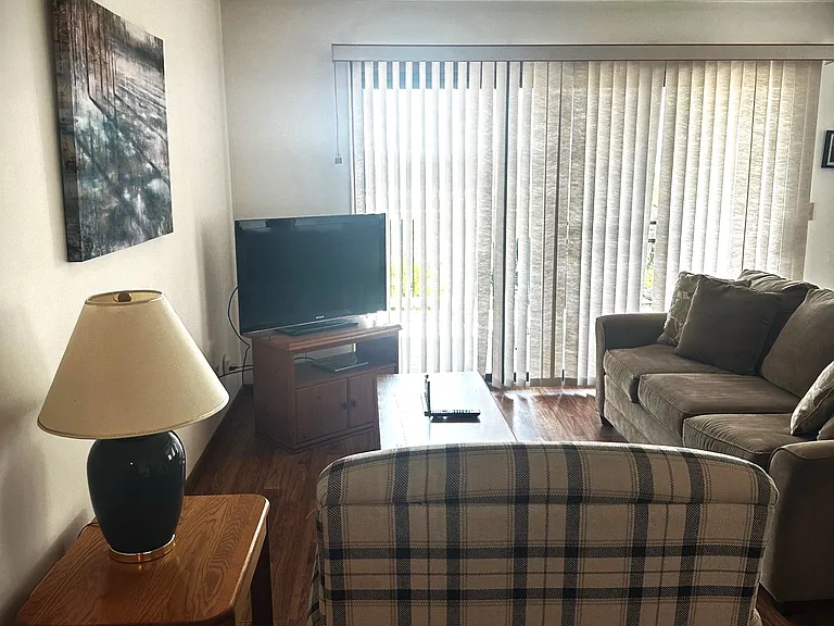 3 Treehouse Ln #3 — Photo 12