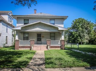 1724 N Washington Ave, Springfield, MO 65803
