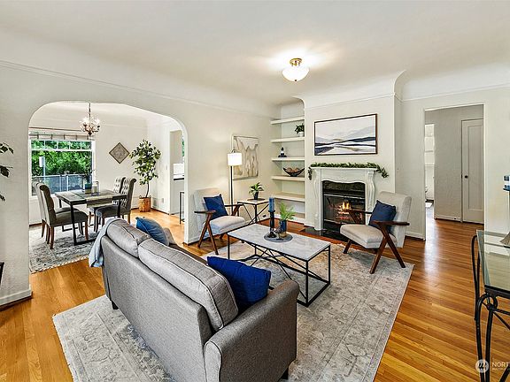 5th image of 2605 Franklin Avenue E #A