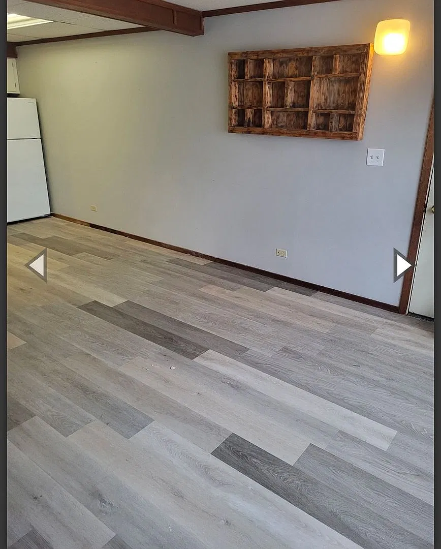 Ackley — Photo 2