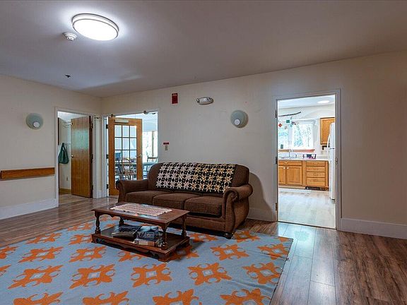 5th image of 293 Ludwig Road
