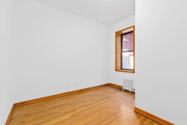 Rented by Compass | media 7