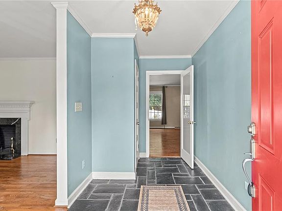 2nd image of 201 Partridge Ln