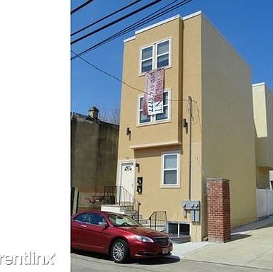 1st image of 1133 W Colona St #2961617