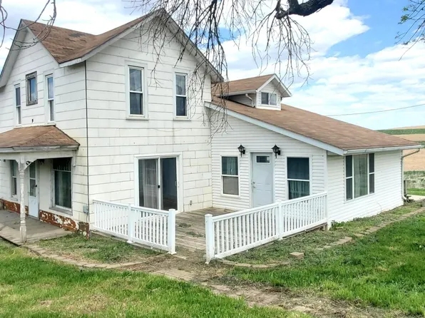 1556 320th St, Denison, IA 51442