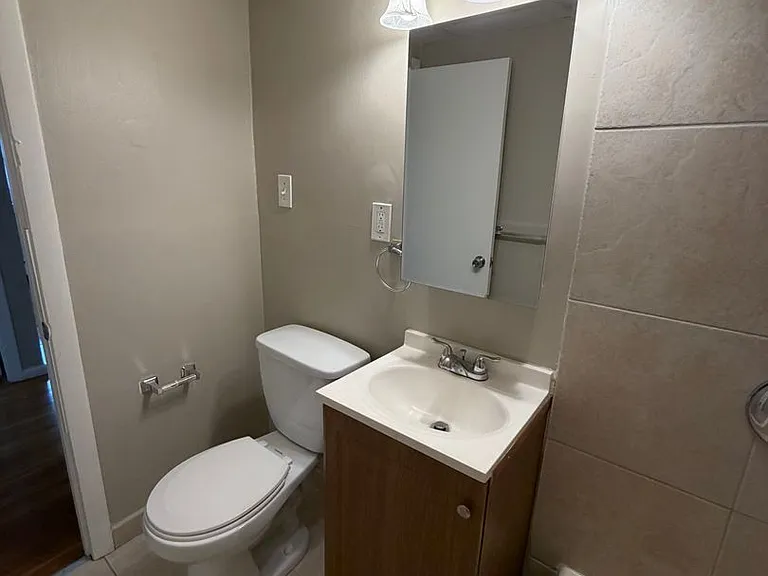 206 Stackpole Street — Photo 6