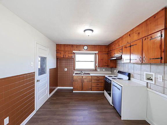 5th image of 532 54th St