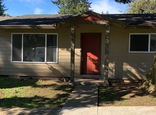 17400 E Burnside St APT 3, Portland, OR 97233