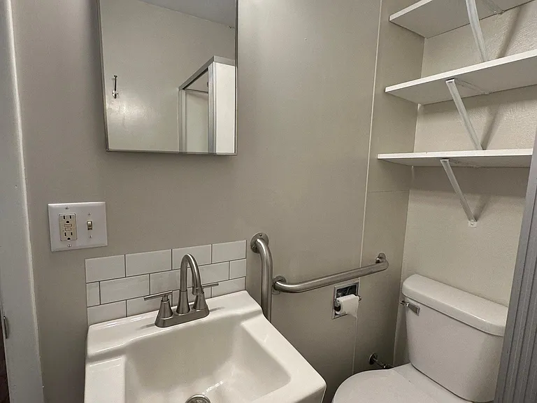 6995 W 200 N #18 — Photo 8