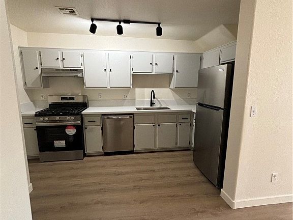 5th image of 2122 Sleepy Ct