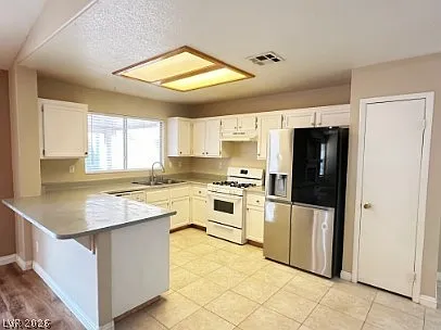 3 bed, 2.0 bath, 1634 sqft, $1,975 — Photo 4