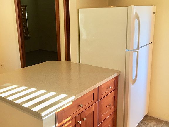5th image of 930 Pioneer Way