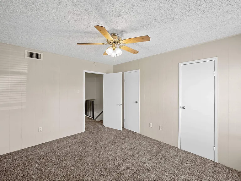 Brookside Apartments — Photo 14