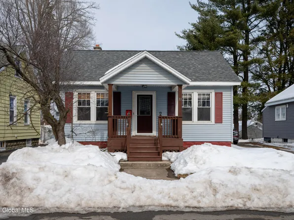 33 Pershing Drive, Scotia, NY 12302