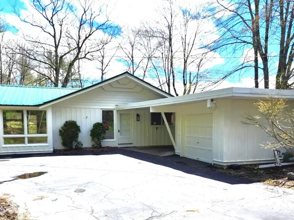 1306 Route 2, Rumford, ME 04276