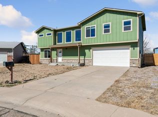 1621 San Juan Cir, Evans, CO 80620