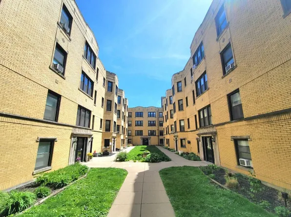 3817.5 N Greenview Ave #E2, Chicago, IL 60613