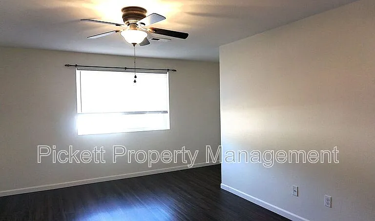 4855 Bowwood Cir NE — Photo 18