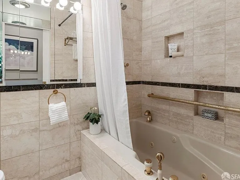 Upstairs bathroom
