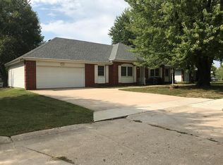 2201 Cedar Ln, Kirksville, MO 63501