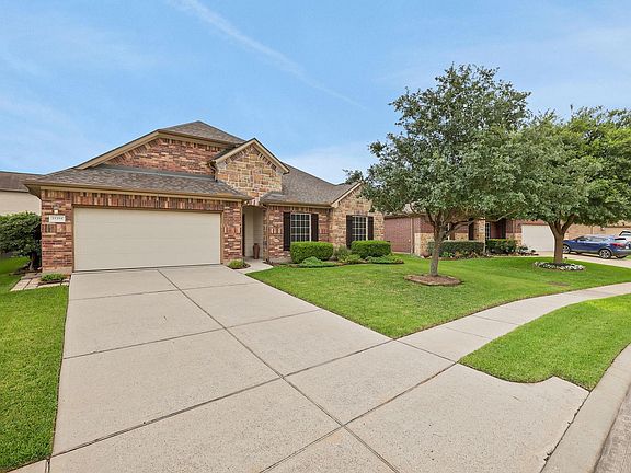 2nd image of 21394 Kings Mill Ln