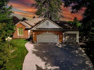 2204 Shady Ln, Garrett, IN 46738