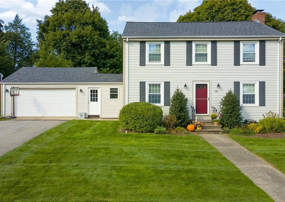 1st image of 141 Beamis Ave