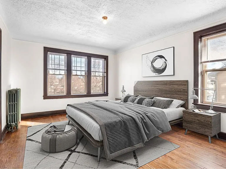 Mavor Apartments — Photo 9