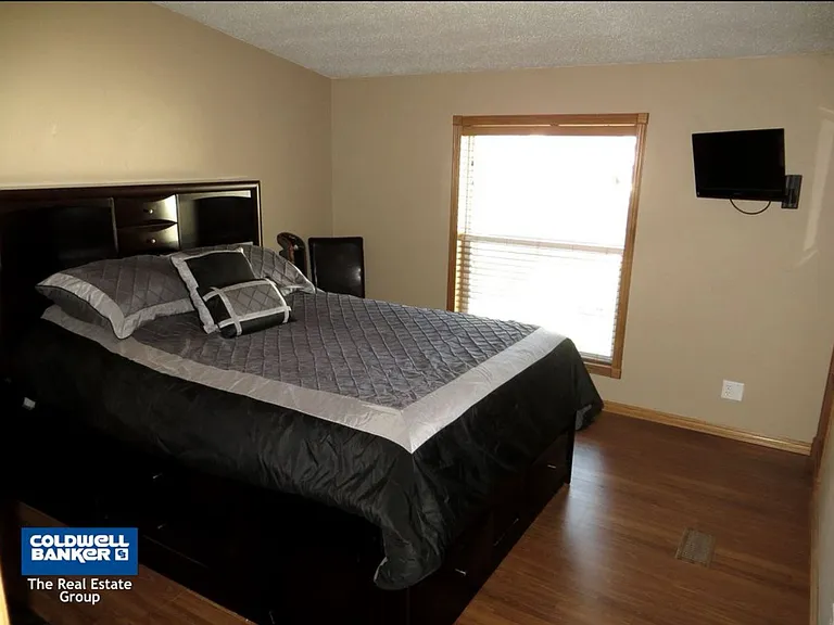1143 Reber St — Photo 2