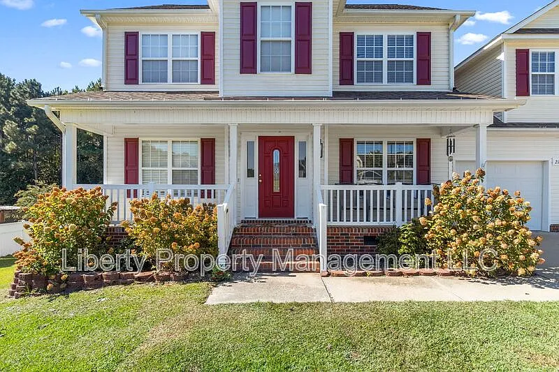 3 bed, 2.5 bath, 2201 sqft, $1,850 — Photo 2