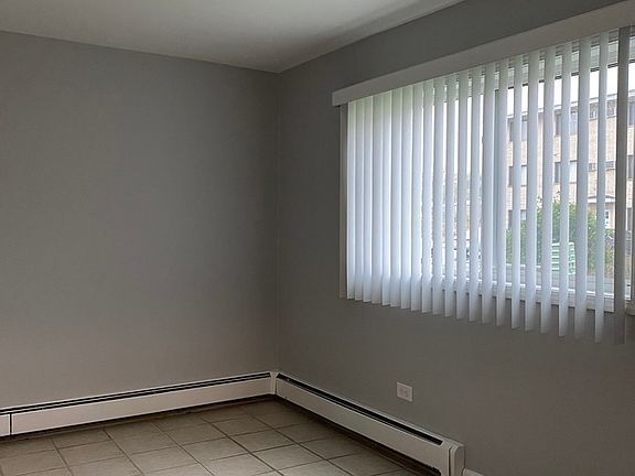 2nd image of 10430 Mayfield Ave #1A