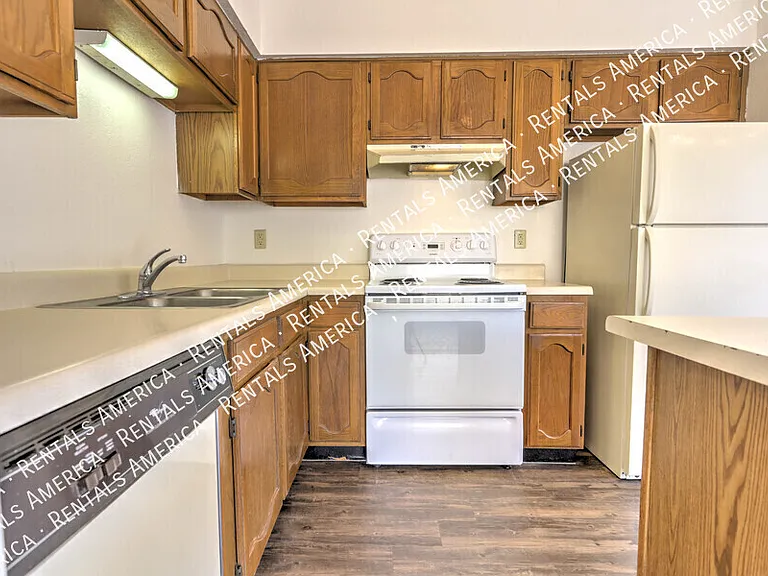 2950 W Avenida Destino — Photo 8