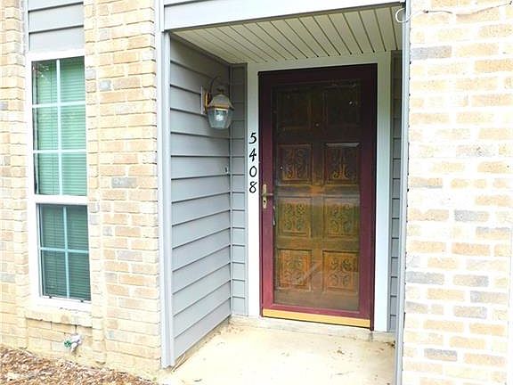 3rd image of 5408 Duchess Ct
