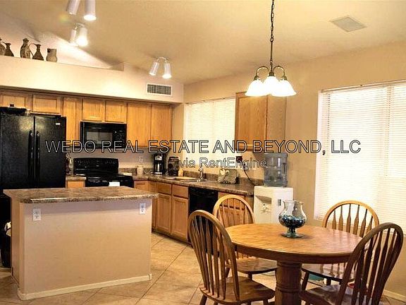 4th image of 687 E Baylor Ln