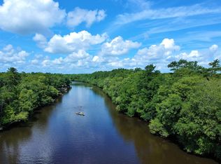 533 Happiness Ln, Ridgeville, SC 29472