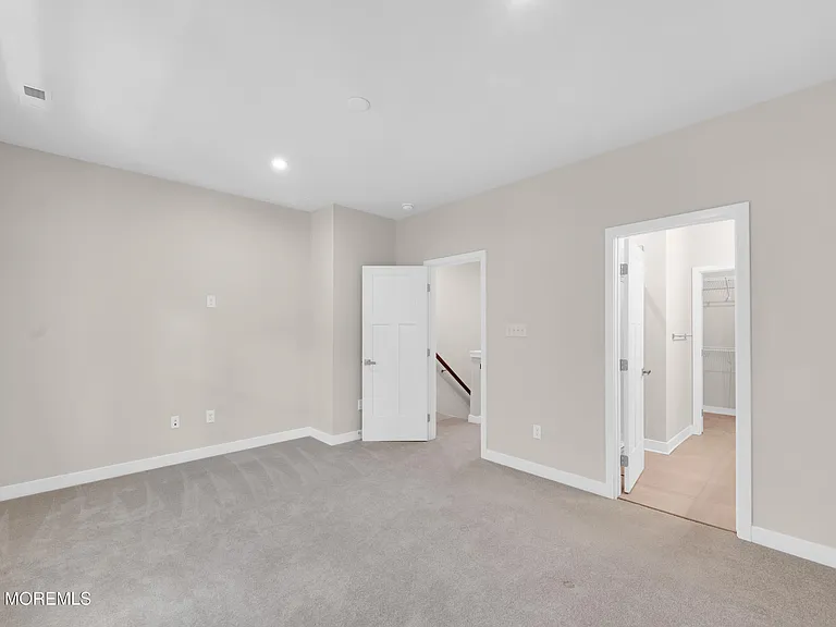 9 Halifax Rd — Photo 4